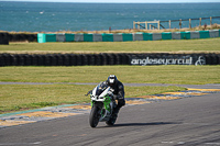 anglesey-no-limits-trackday;anglesey-photographs;anglesey-trackday-photographs;enduro-digital-images;event-digital-images;eventdigitalimages;no-limits-trackdays;peter-wileman-photography;racing-digital-images;trac-mon;trackday-digital-images;trackday-photos;ty-croes